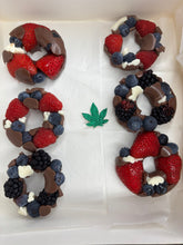 Load image into Gallery viewer, Chocolate Fruit Rings
