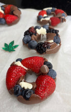 Load image into Gallery viewer, Chocolate Fruit Rings
